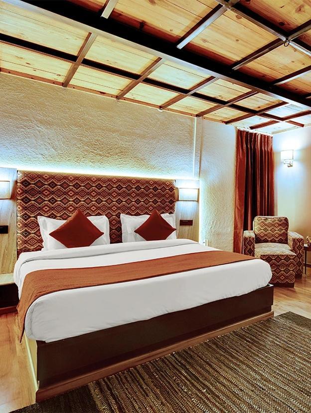 Tiaraa Jujurana Resort & Spa Dharamshala Buitenkant foto